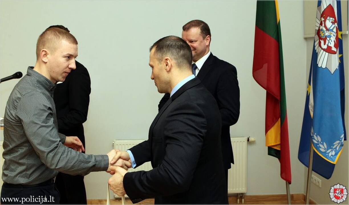 Policijos pareigūnų apdovanojimas