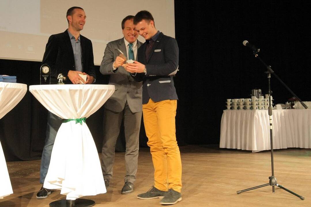 Kauno futbolo klubo „Spyris“ sezono uždarymas vyko „Žalgirio arenos“ amfiteatre. 