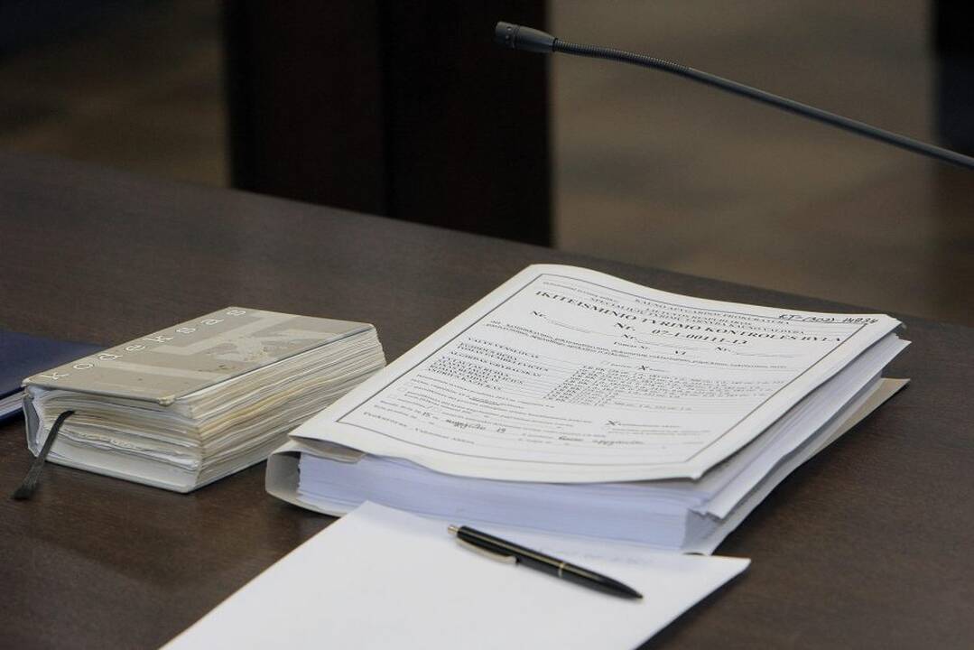 Kauno apygardos teisme pradėta svarstyti „Kauno vandenų“ korupcijos byla.