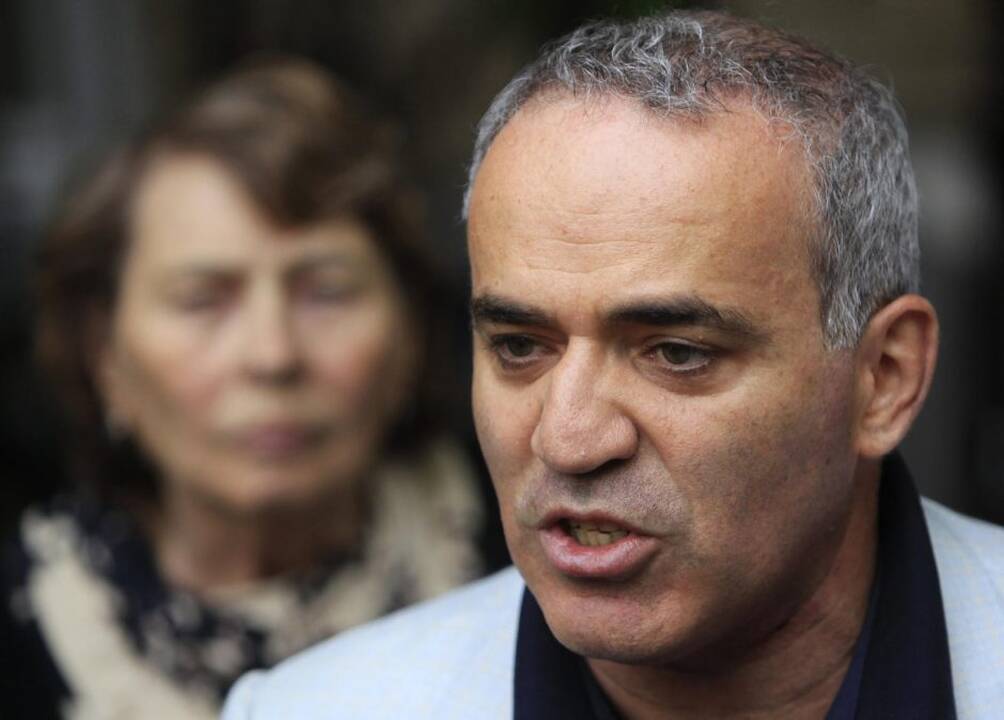 Latvijos piliečiu norintis tapti G. Kasparovas: Kremlius suvaržys keliones