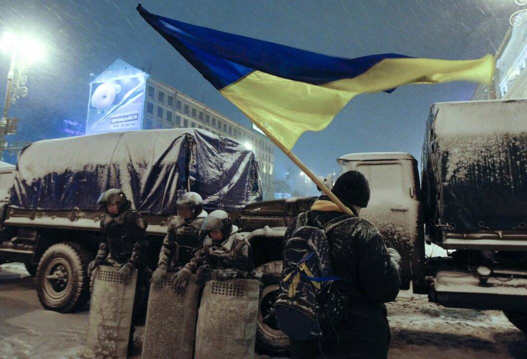 Kijeve protestuotojus ir spec. pajėgas paveikė šaltukas