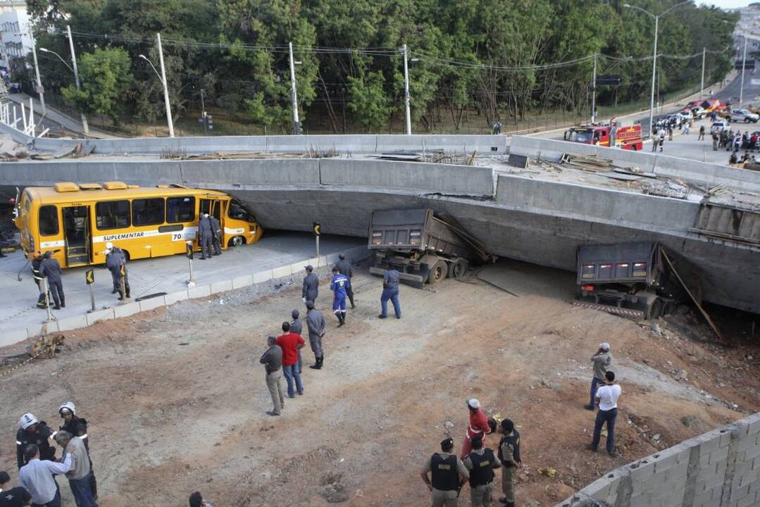 Brazilijoje sugriuvo statomas viadukas
