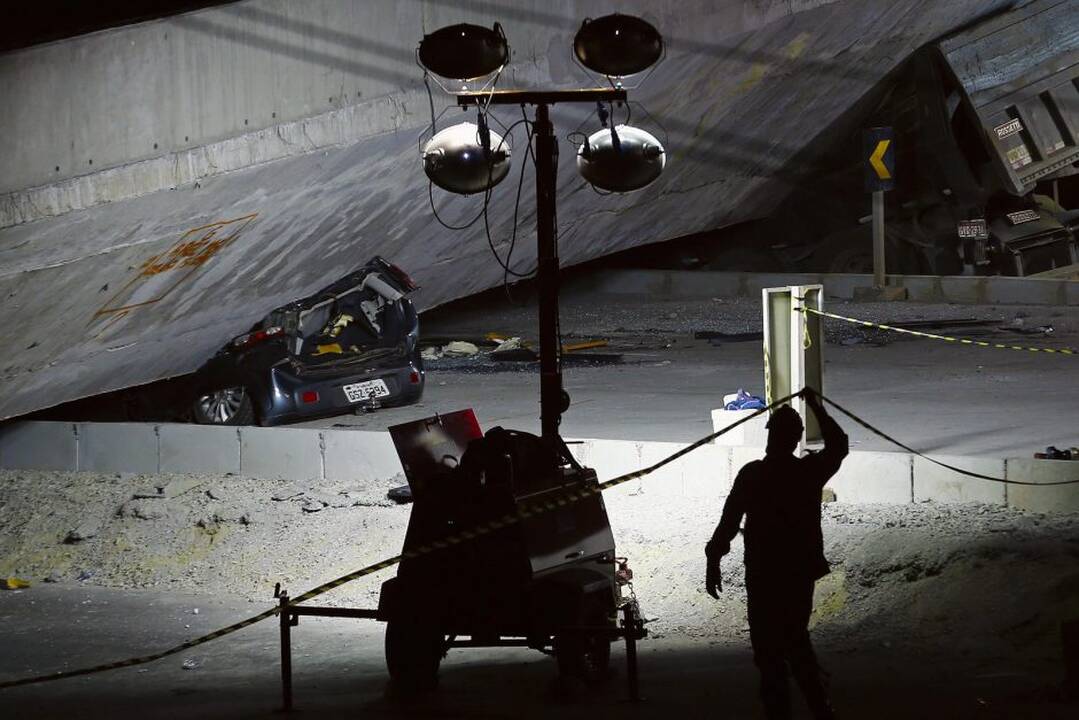 Brazilijoje sugriuvo statomas viadukas
