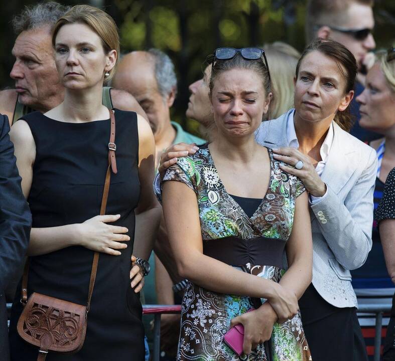 Savaitė po tragedijos: pasaulis gedi MH17 skrydžio aukų