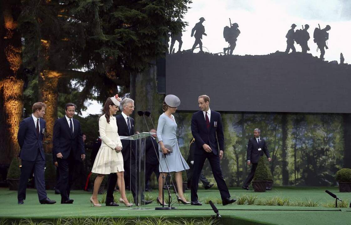 Britanija Pirmojo pasaulinio karo aukų atminimui pritemo