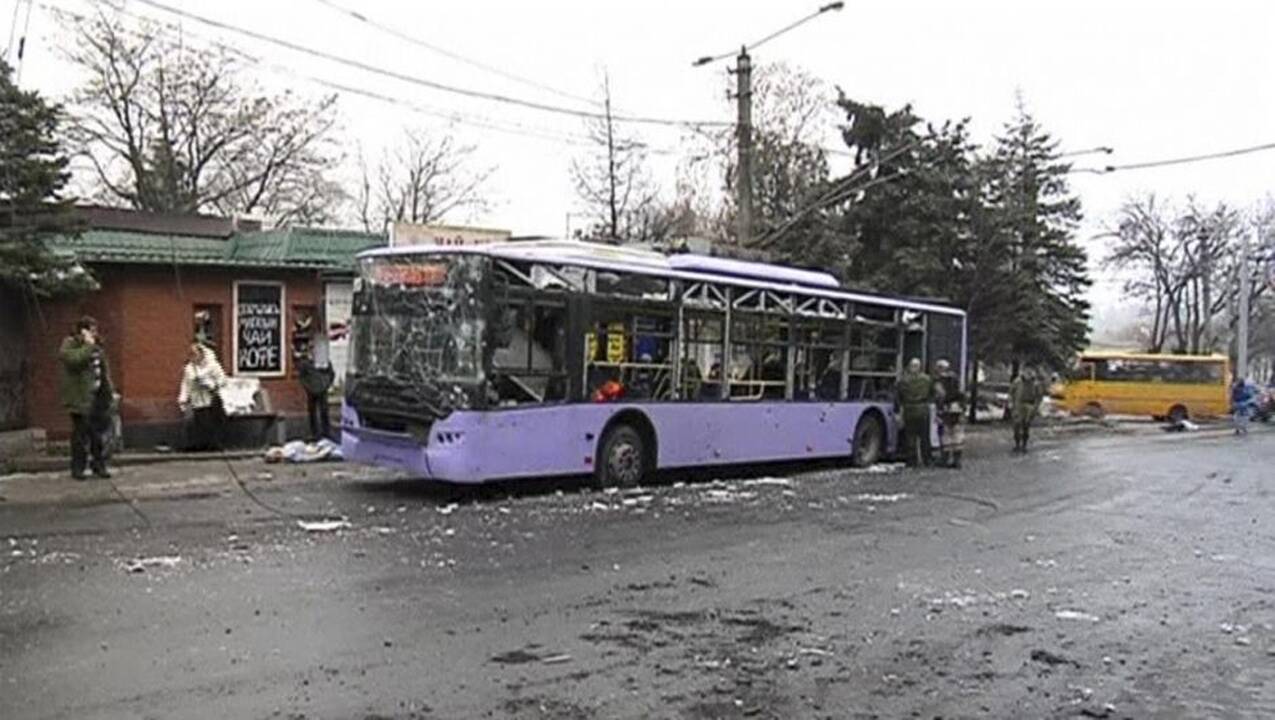 Donecke sviedinys sunaikino troleibusą