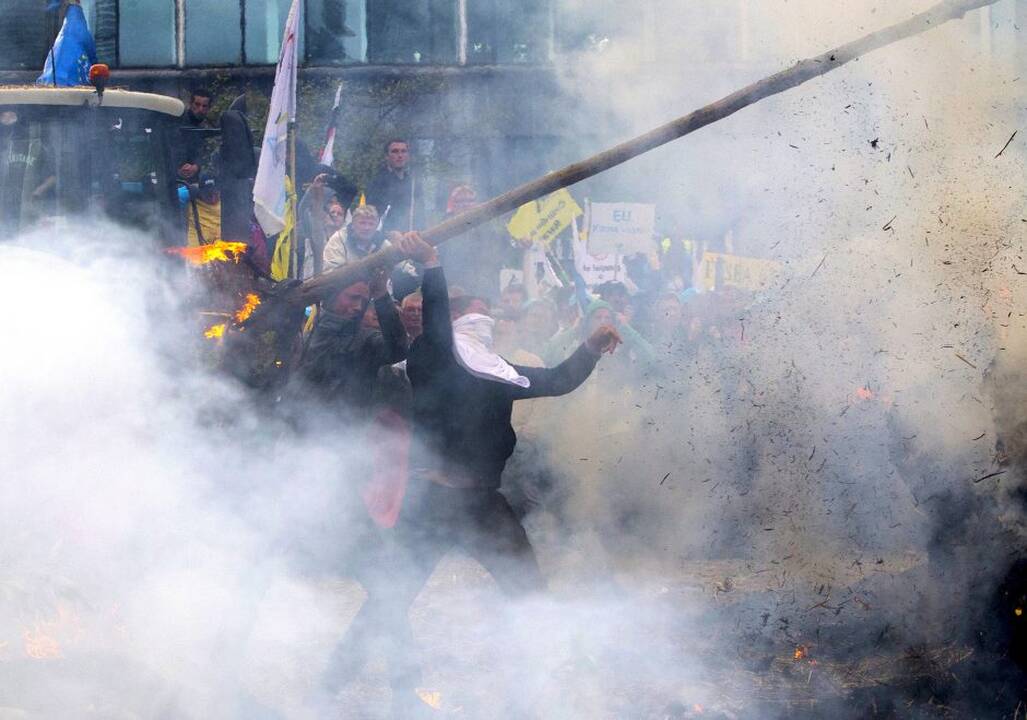 Briuselyje protestavo žemdirbiai