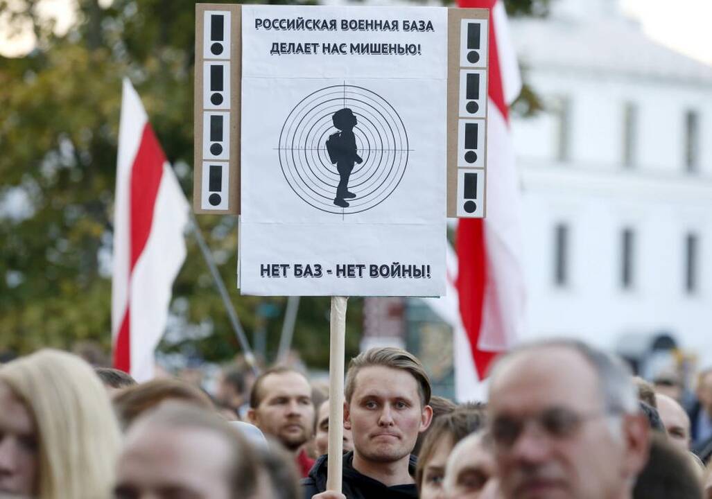 Protestas prieš Rusijos karinę bazę