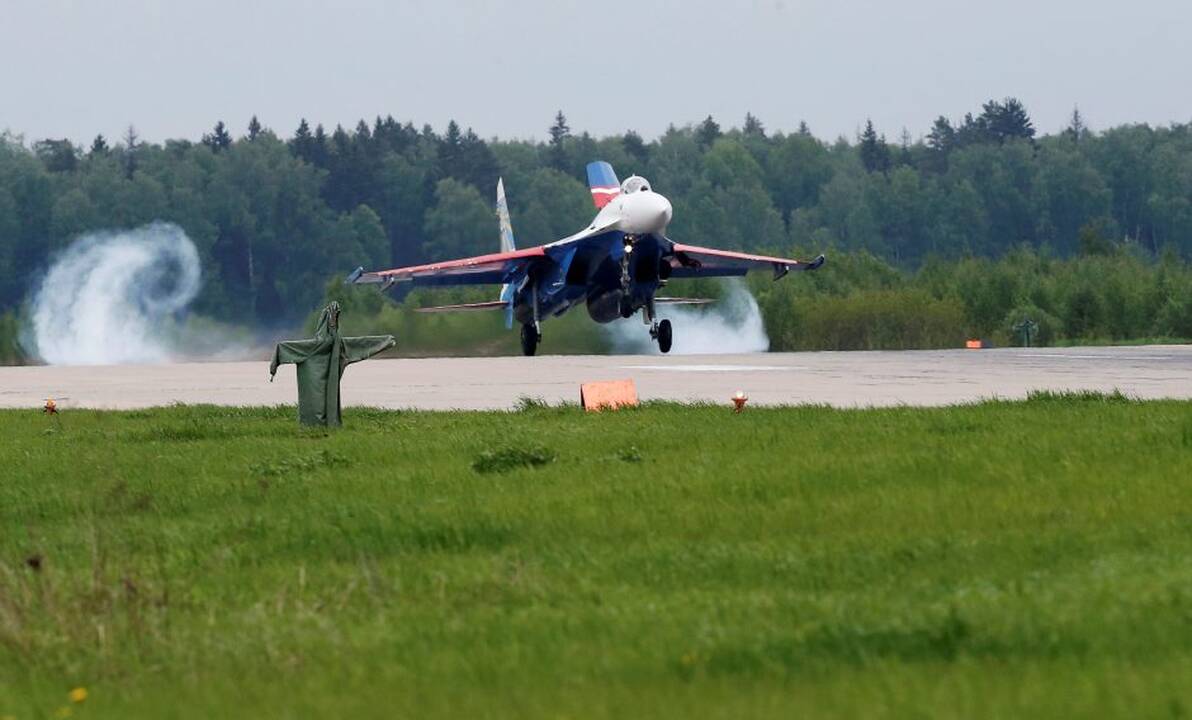 Rusijos naikintuvas virš Baltijos jūros lydėjo JAV bombonešį