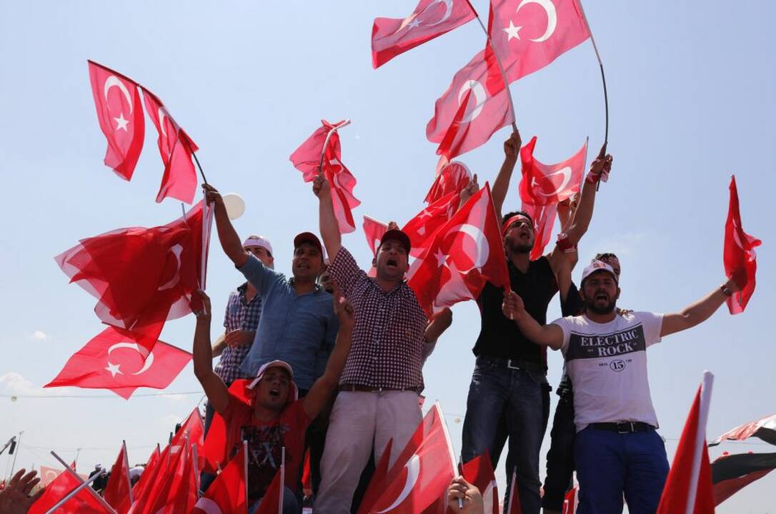 Mitingas už demokratiją Turkijoje