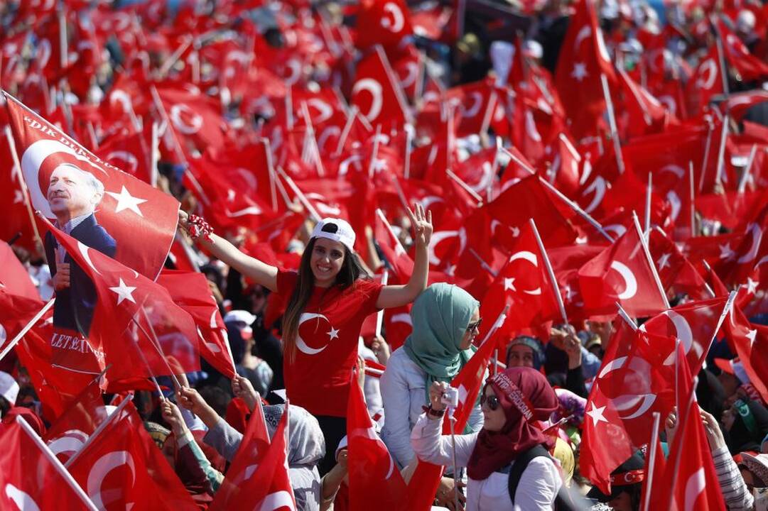 Mitingas už demokratiją Turkijoje
