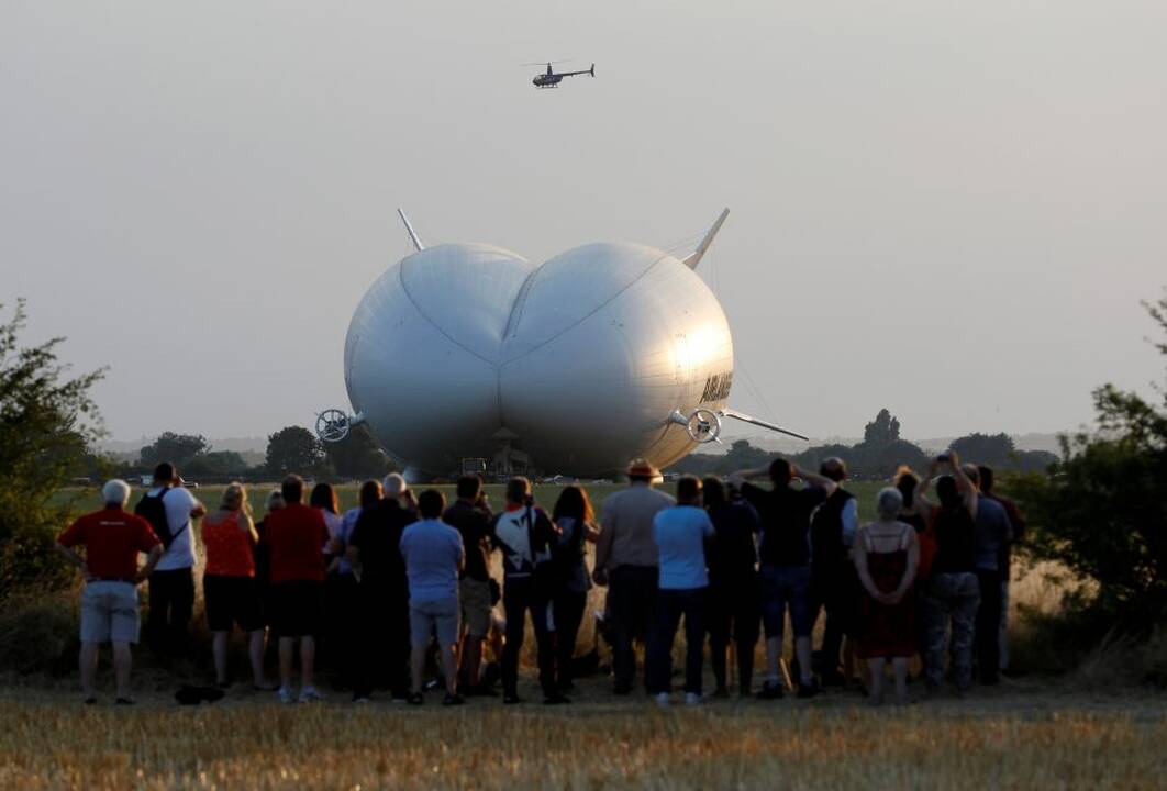 Didžiausias pasaulyje orlaivis „Airlander 10“