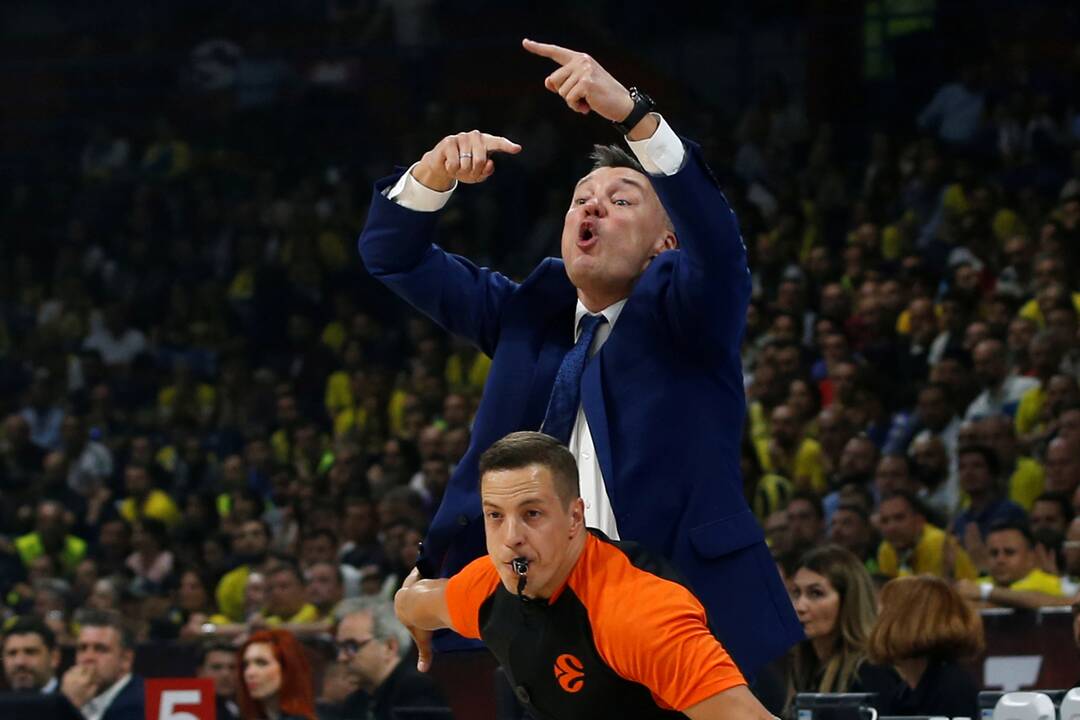 Eurolygos pusfinalis: „Žalgiris“ -  „Fenerbahce“ 67:76