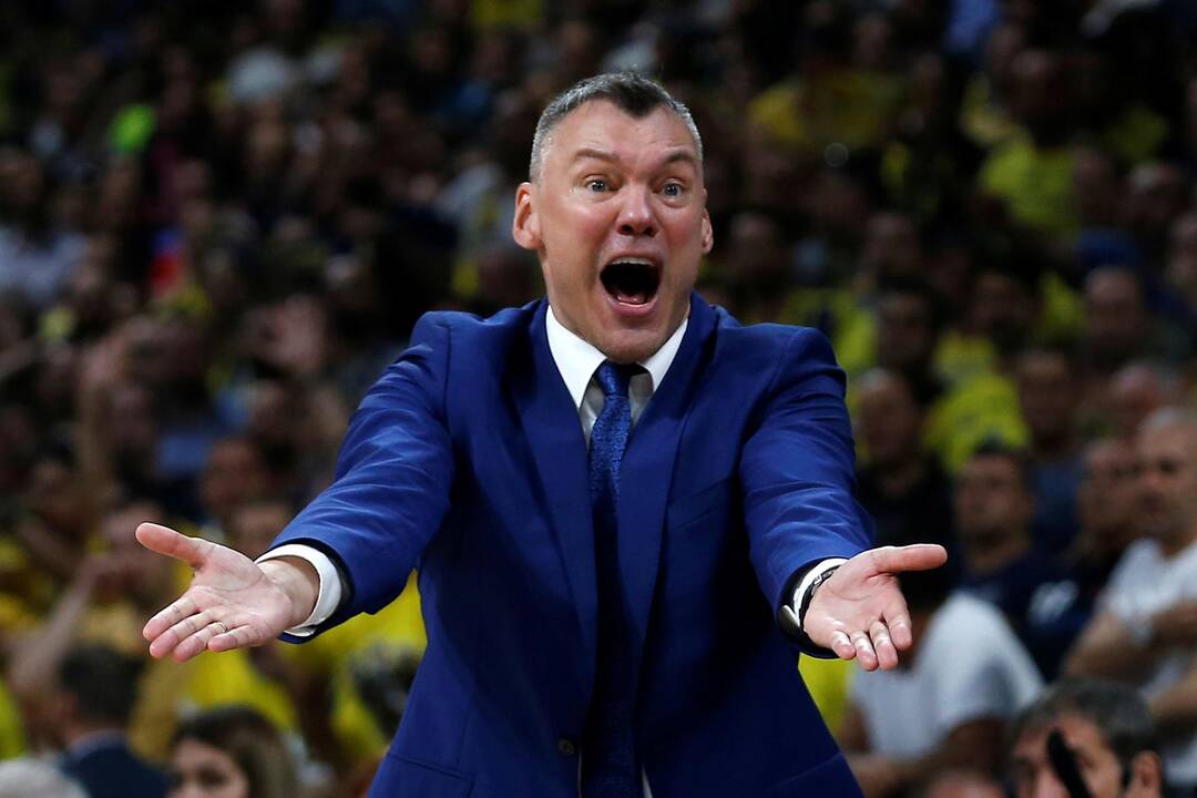 Eurolygos pusfinalis: „Žalgiris“ -  „Fenerbahce“ 67:76