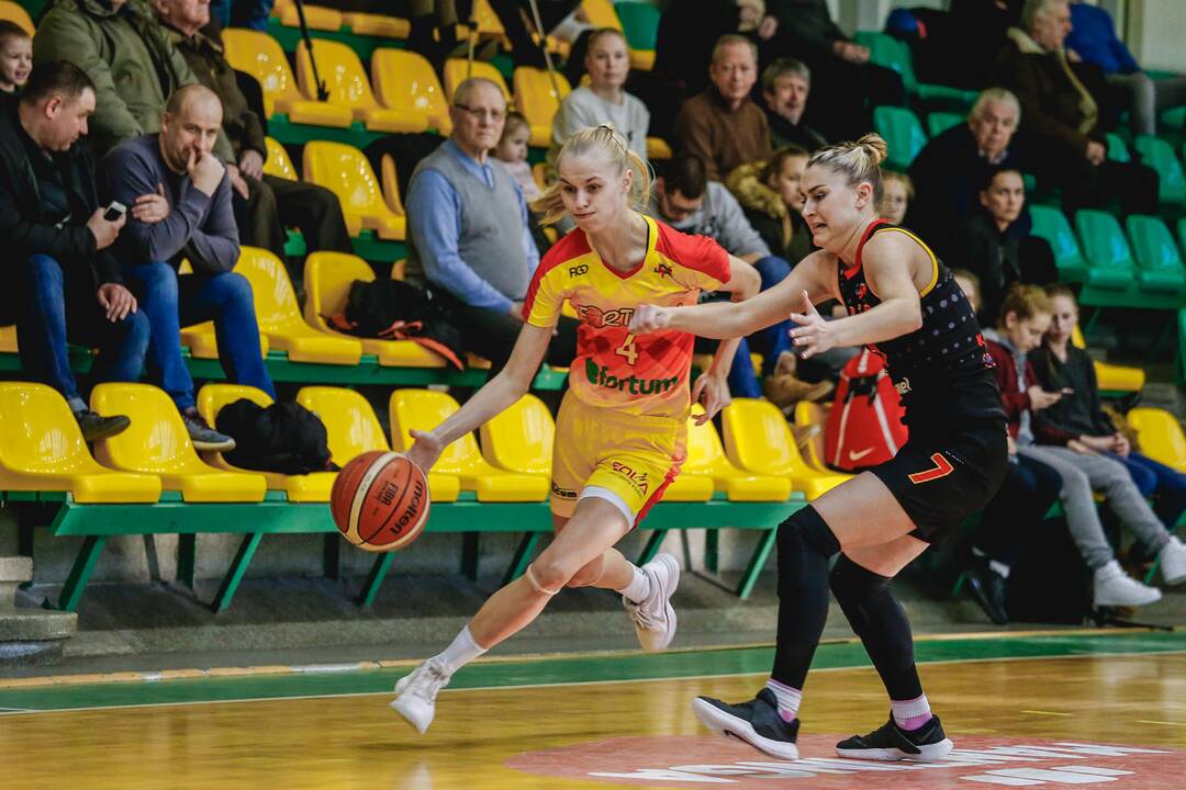 "Fortūna" - "Aistės LSU" 72:64