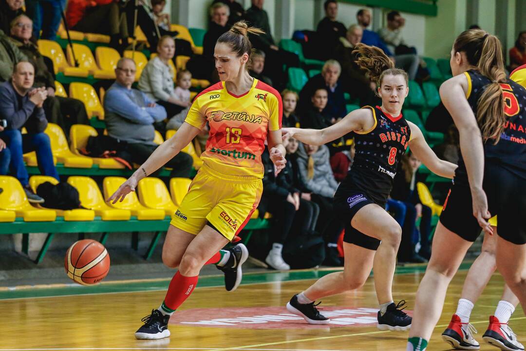 "Fortūna" - "Aistės LSU" 72:64