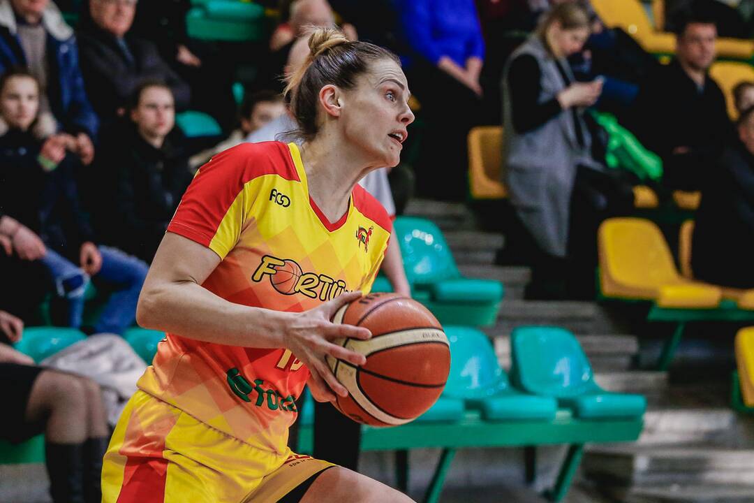 "Fortūna" - "Aistės LSU" 72:64