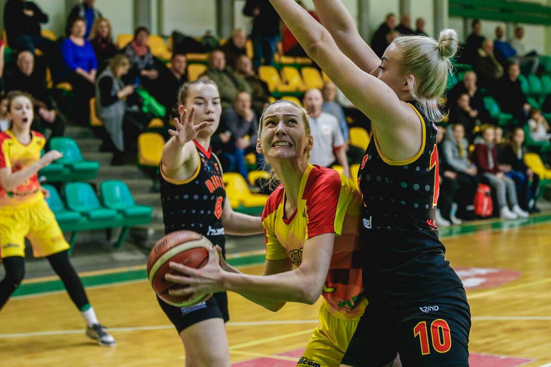 "Fortūna" - "Aistės LSU" 72:64