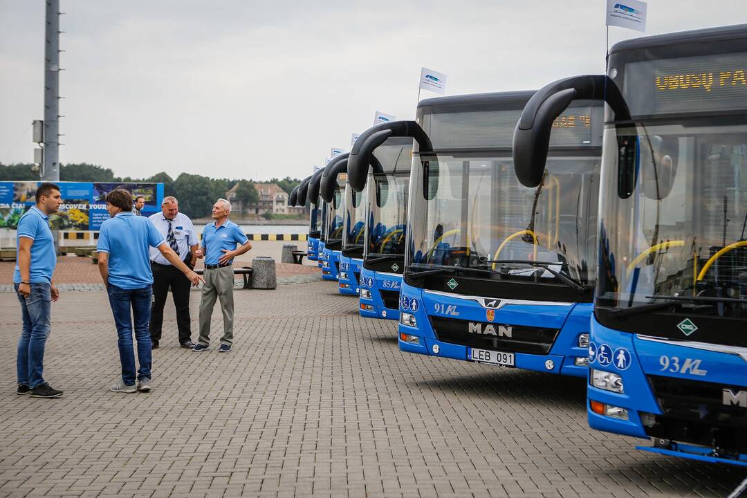 Pristatyti nauji miesto autobusai