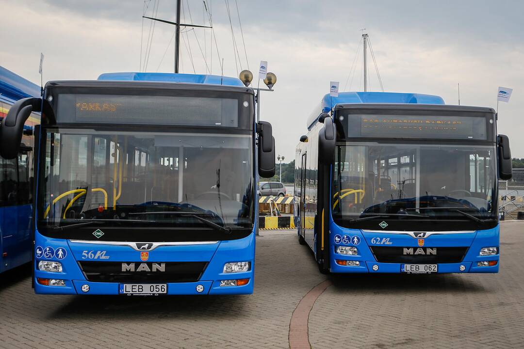Pristatyti nauji miesto autobusai