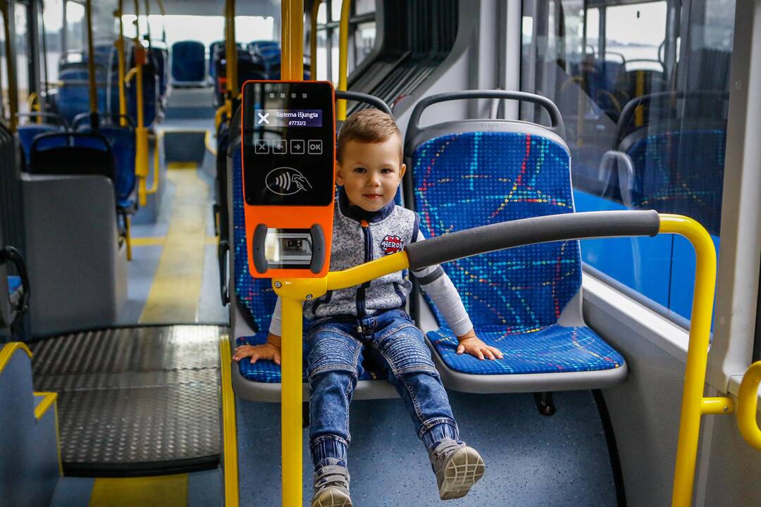 Pristatyti nauji miesto autobusai