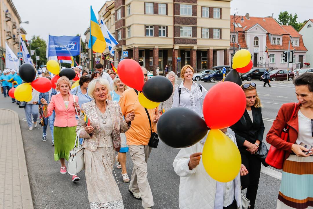 Klaipėda iškilmingai švenčia Valstybės dieną