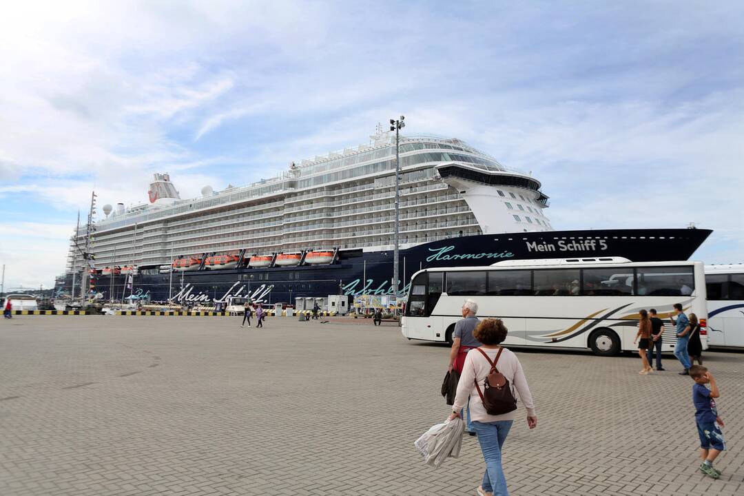 Kruizinis laivas "Mein Schiff 5" 