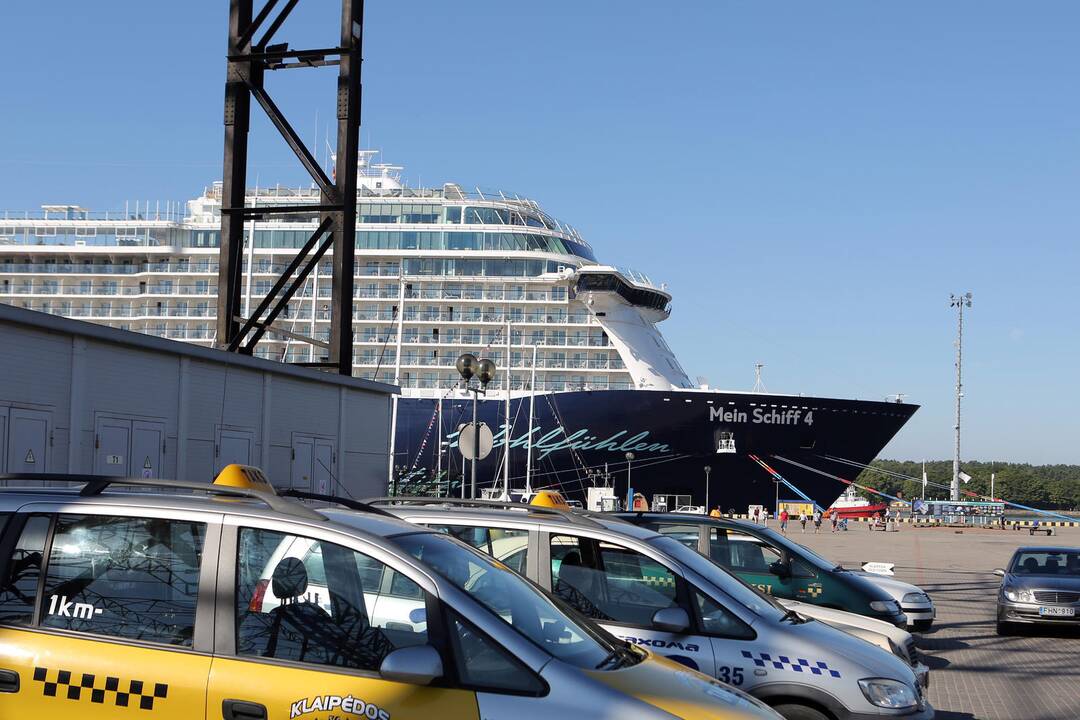 Kruizinis laivas "Mein Schiff 4"