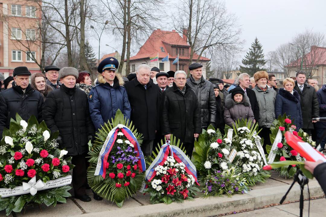 Veteranai minėjo raudonosios armijos įžengimo į Klaipėdą metinės