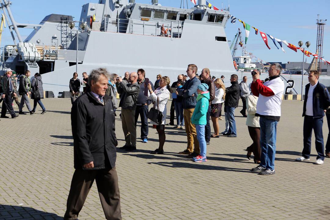 Lietuvos vėliavos pakėlimas