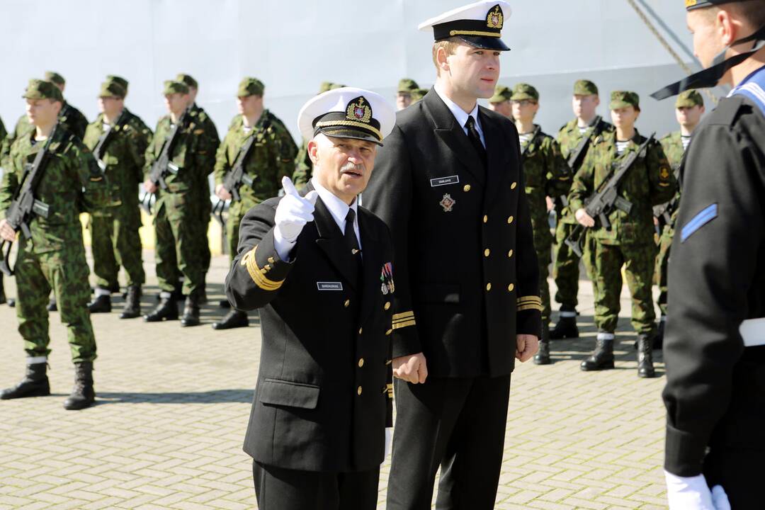 Lietuvos vėliavos pakėlimas