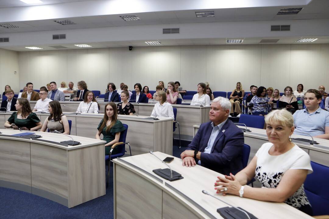 Šimtukininkų apdovanojimai