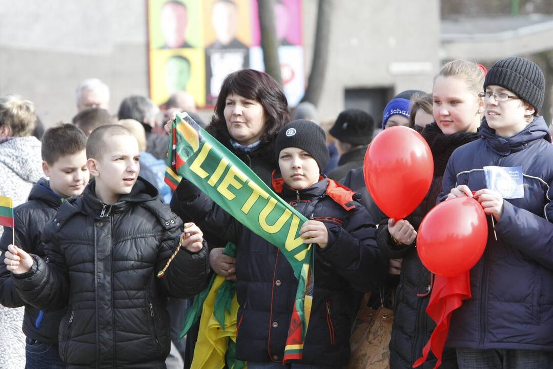 Lietuvai ir Klaipėdai dovanojo šokį