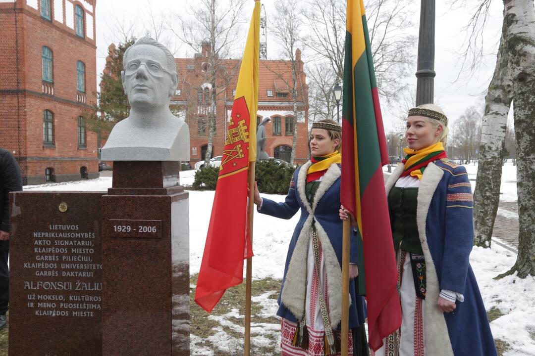  Alfonsui Žaliui biusto atidengimo ceremonija