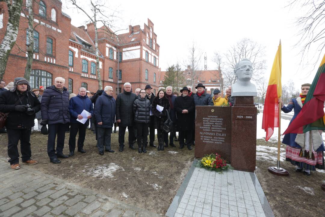  Alfonsui Žaliui biusto atidengimo ceremonija