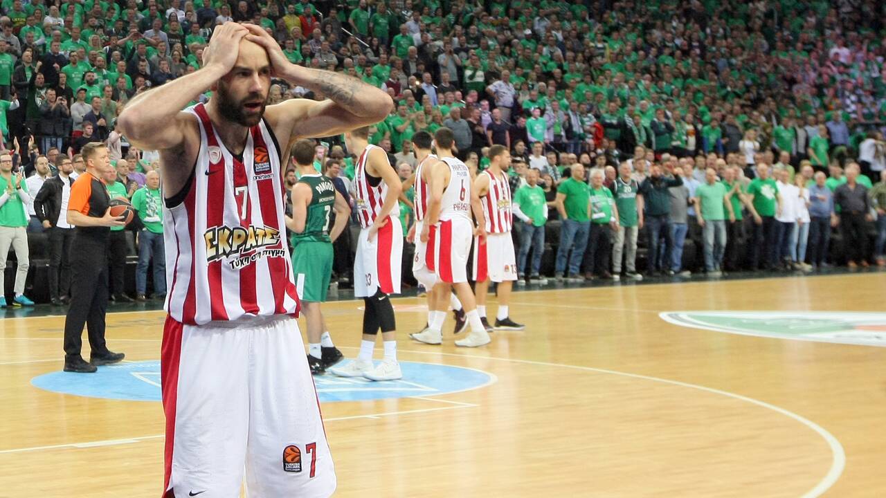 Indėlis: R.Jokubaitis (dešinėje) prie pirmos „Barcelonos“ pergalės Eurolygos ketvirtfinalyje prisidėjo septyniais taškais.