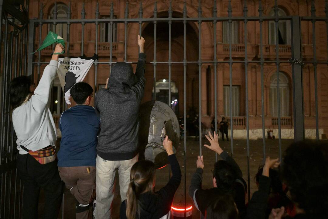 Argentinoje per demonstraciją prieš mažas pensijas kilo riaušės