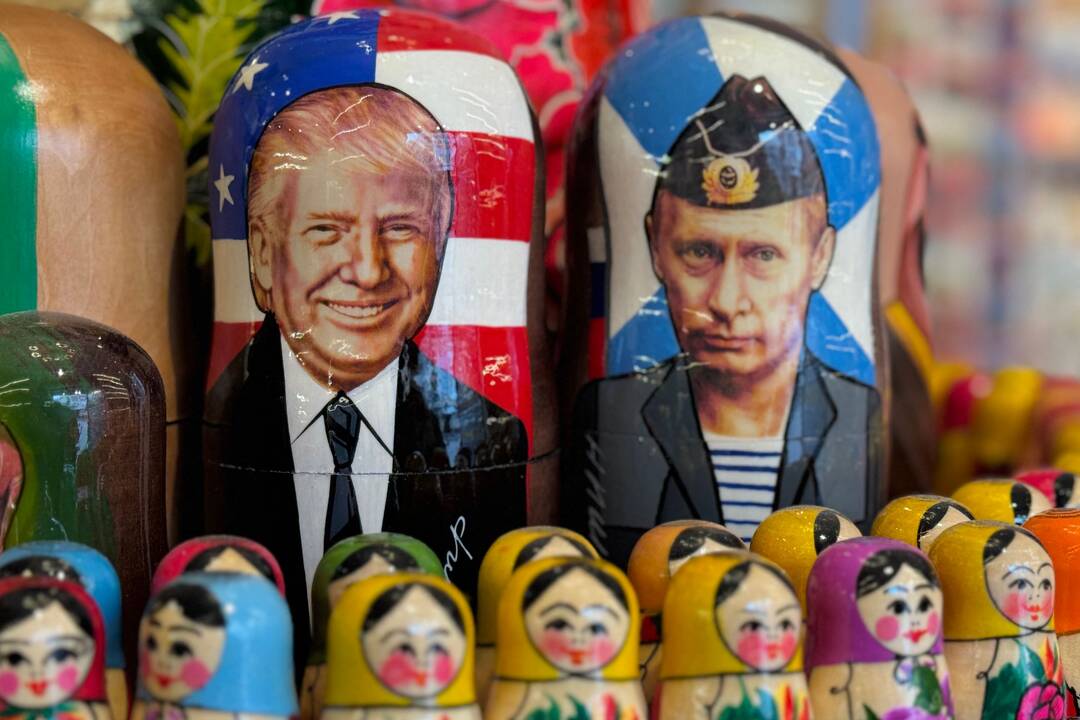 Putinas perdavė Trumpui itin asmenišką dovaną