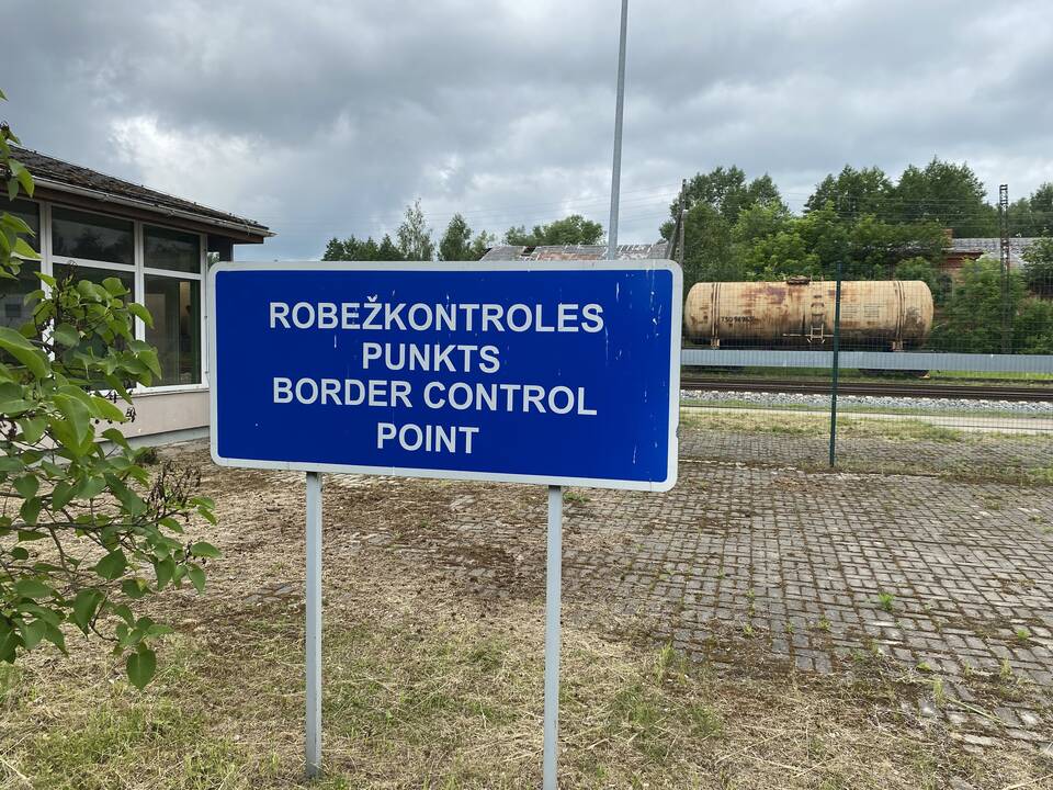 Skandalas Latvijoje: pareigūnai praleido didelę narkotikų siuntą, nors apie ją žinojo