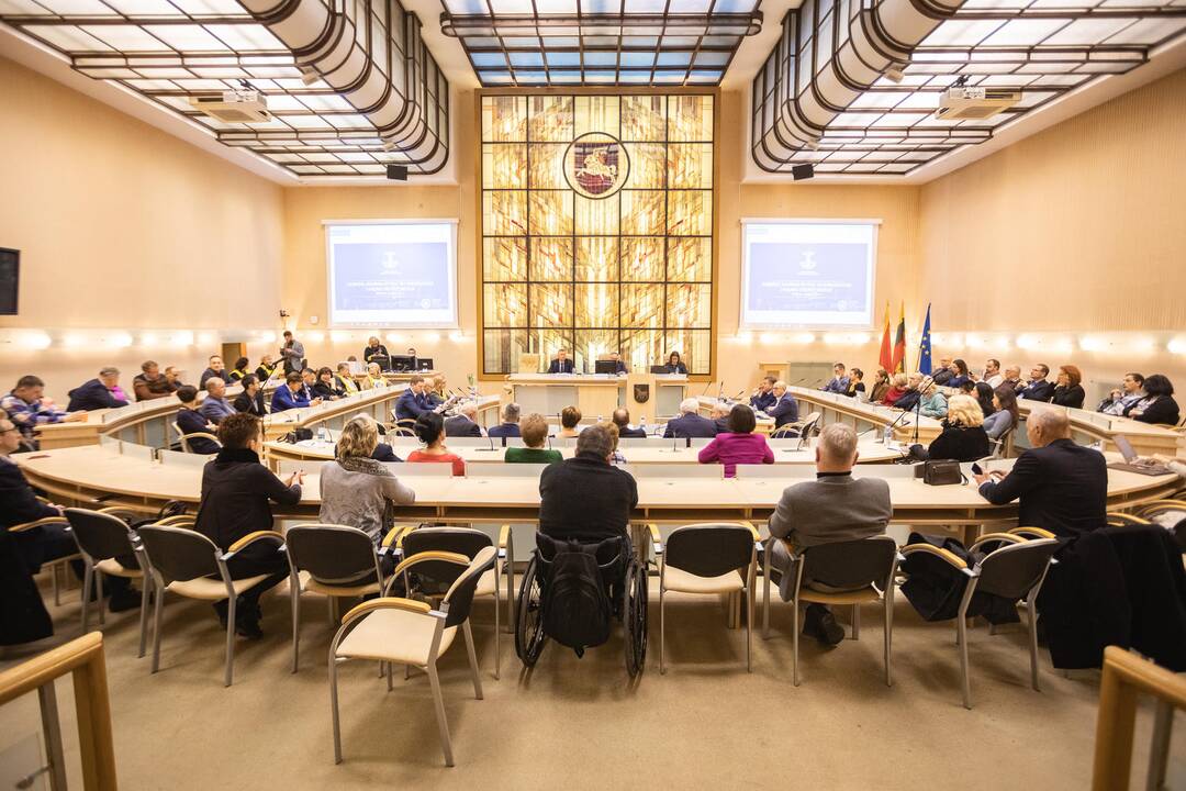 Kandidatų į Kauno miesto merus debatai