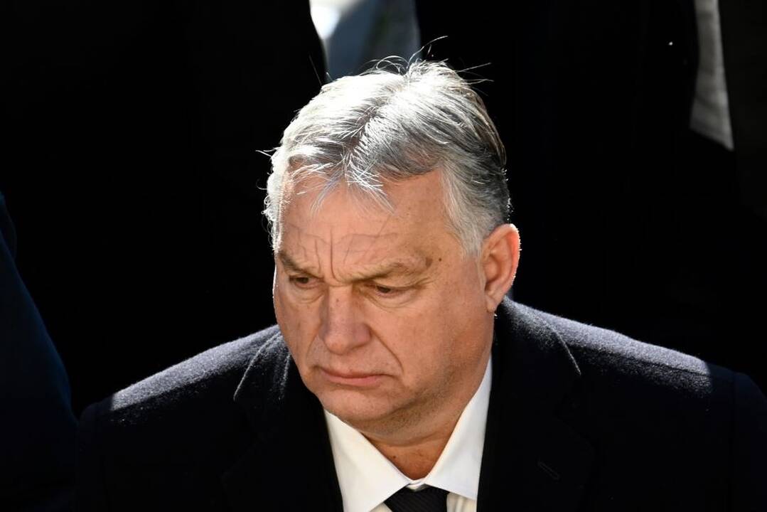 Prieš svarbų viršūnių susitikimą dėl pagalbos Ukrainai – ES kompromisas Vengrijai
