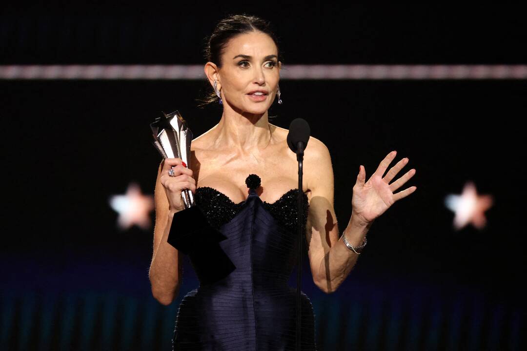 Demi Moore.