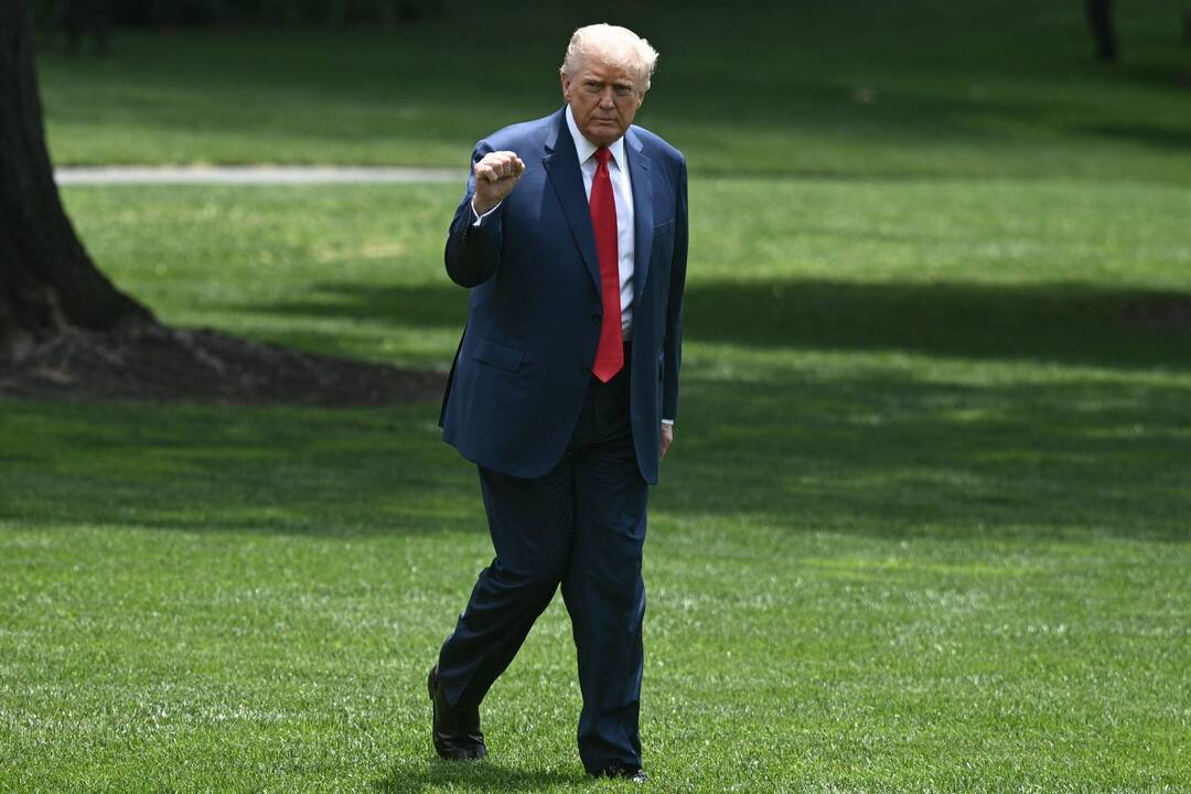 Trumpas karių dislokavimą Los Andžele pavadino puikiu sprendimu