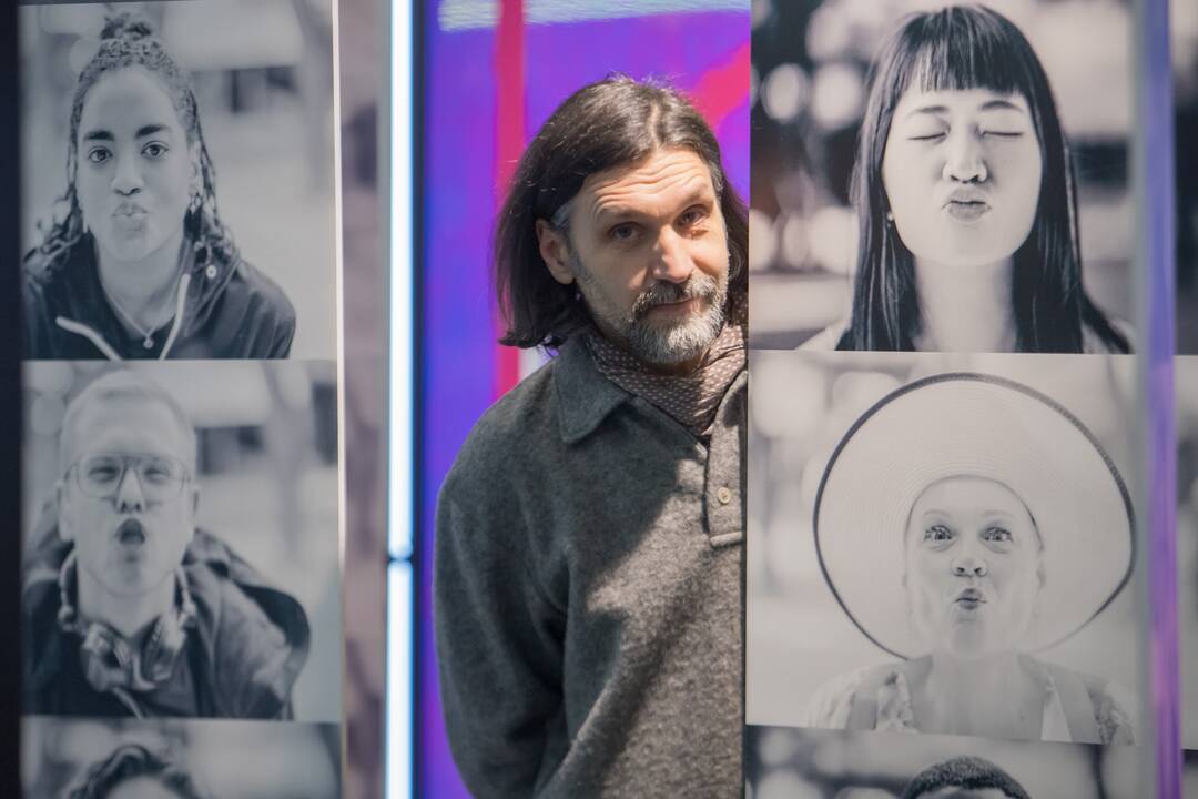 Menininkas: bučinys, kaip ir apkabinimas, anot R. Ščerbausko, labai intymus dalykas.