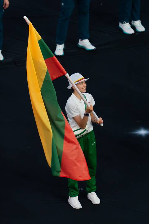 D. Banevič su Lietuvos vėliava.