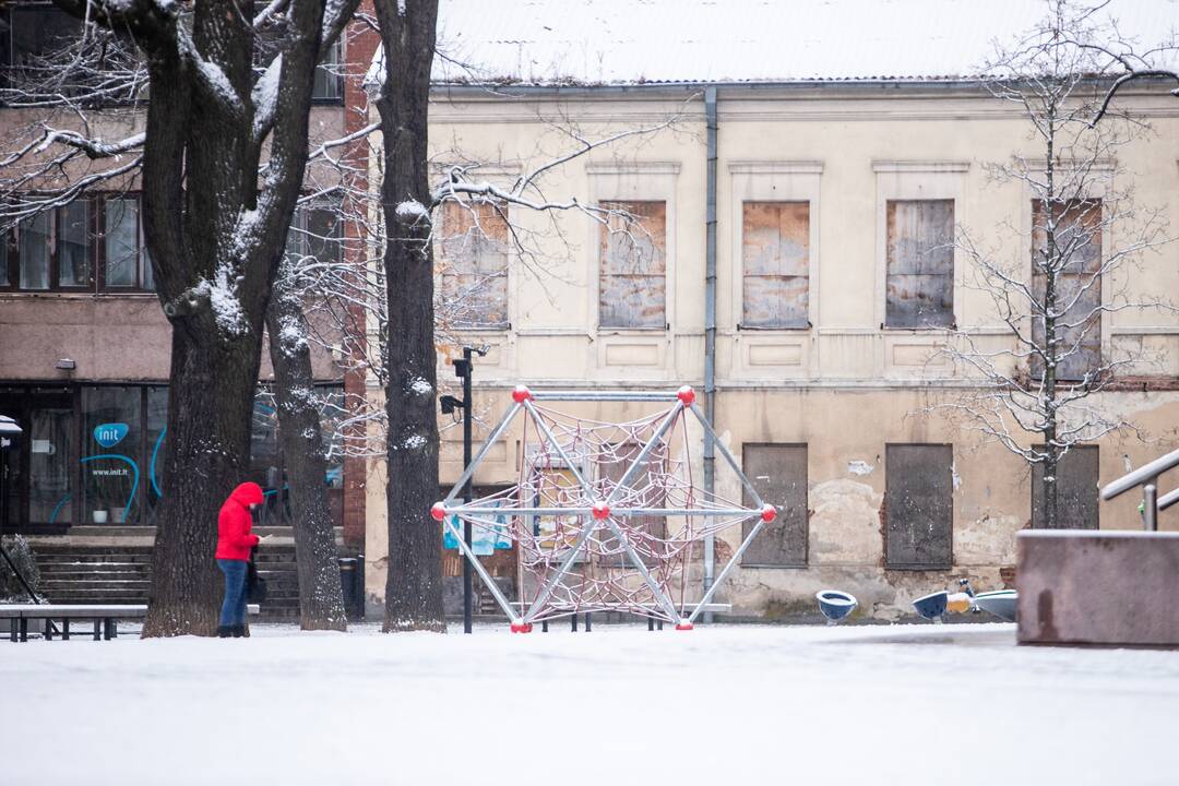 Kaunas sulaukė pirmojo sniego