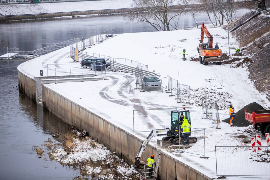 Kaunas sulaukė pirmojo sniego