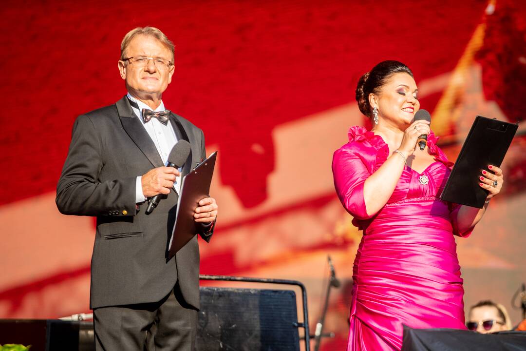 Liepos 6-ąją skriejo marga populiariausių operečių melodijų pynė