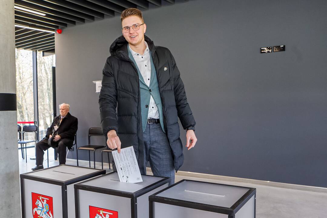 Išankstiniai rinkimai Dariaus ir Girėno stadione