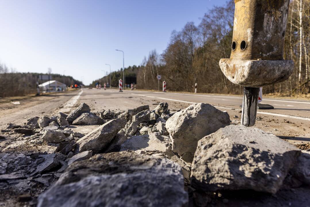 A14 kelio ruožo nuo Molėtų iki Utenos remonto pradžia